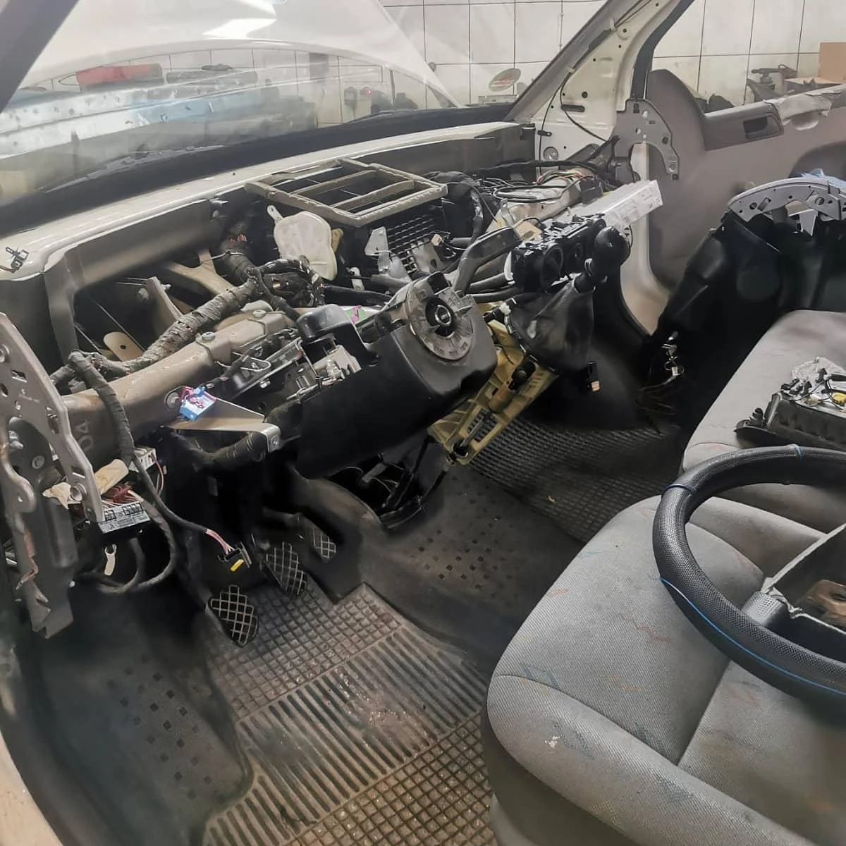 Reparatur der Klimaregelung bei Autopark Verden – Vorher